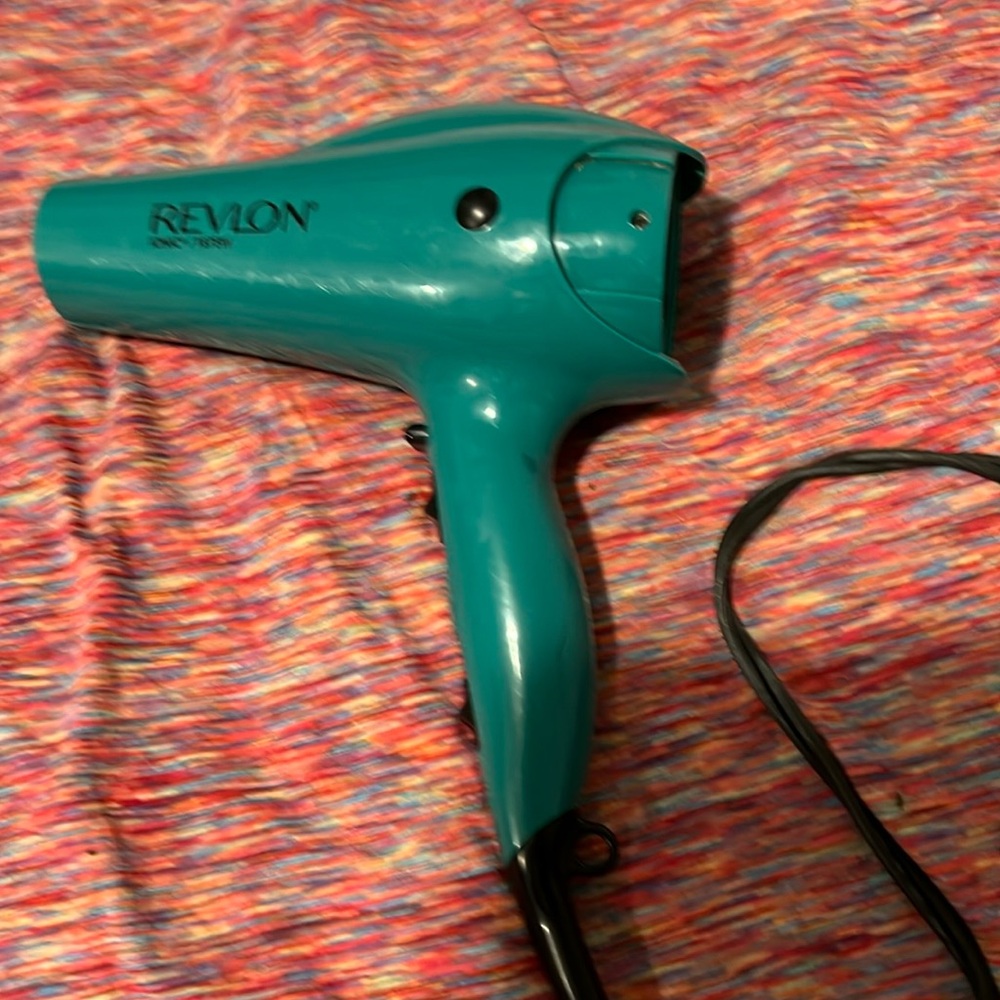 Reckon blow dryer 1875 watt